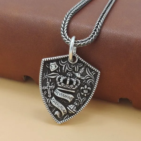 Mặt Dây Chuyền Bạc Thái Nam Lili Jewelry Khiên Vương Miện Kendrick LILI_078187 Màu Bạc - Trang sức - Vua Hàng Hiệu