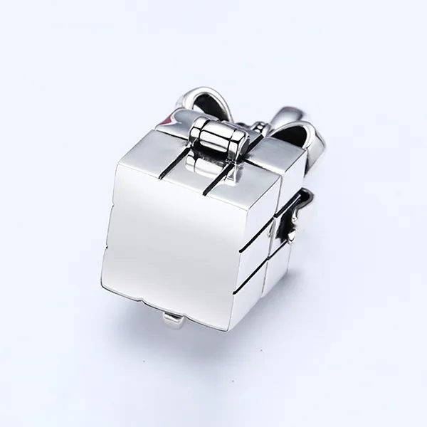 Mặt Dây Chuyền Nam Lili Jewelry Đính Đá CZ Hình Hộp Quà Chứa Nhẫn Ở Trong Felipe LILI_080247 Màu Bạc