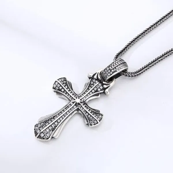 Mặt Dây Chuyền Nam Lili Jewelry Đính Đá CZ Hình Thánh Giá Talon LILI_080417 Màu Bạc