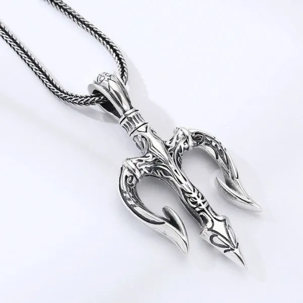 Mặt Dây Chuyền Nam Lili Jewelry Hình Cây Đinh Ba Khari LILI_080156 Màu Bạc