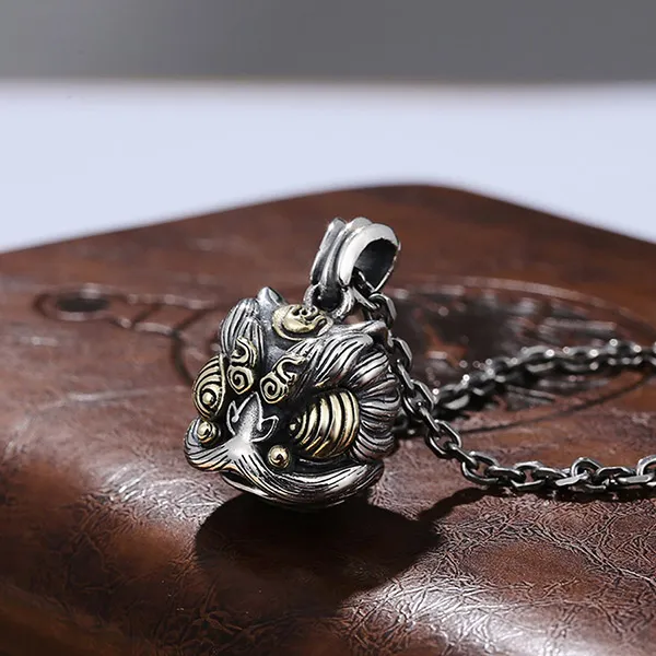 Mặt Dây Chuyền Nam Lili Jewelry Hình Con Lân Dillon LILI_079920 Màu Bạc