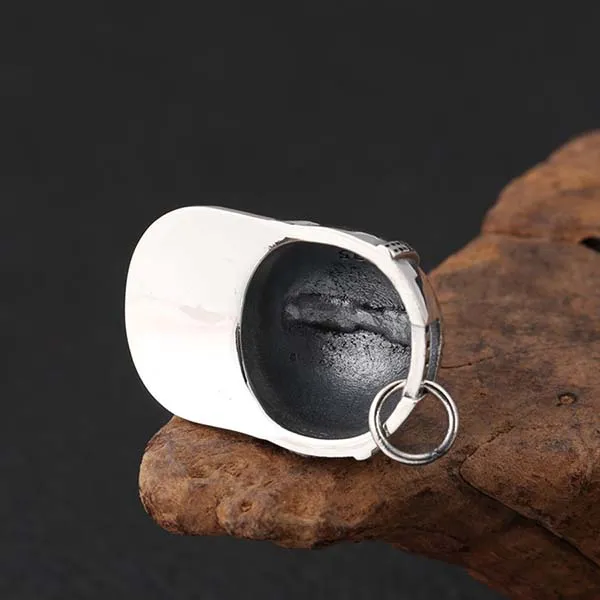 Mặt Dây Chuyền Nam Lili Jewelry Hình Mũ Le Brendan LILI_080298 Màu Bạc
