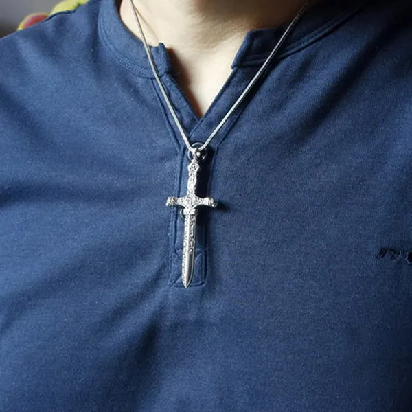 Mặt Dây Chuyền Nam Lili Jewelry Hình Thanh Kiếm LILI_862218 Màu Bạc