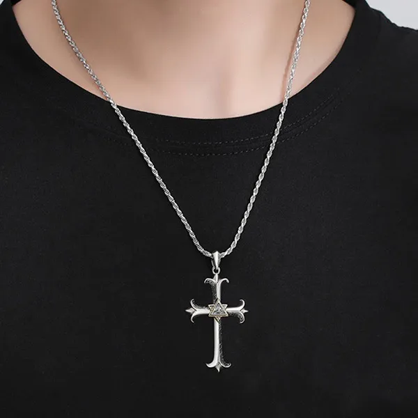 Mặt Dây Chuyền Nam Lili Jewelry Mắt Thần Thánh Giá Zavier LILI_076966 Màu Bạc