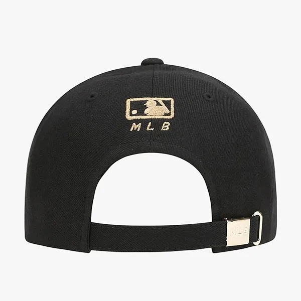 Mũ MLB Metal Logo Structured Ball Cap New York Yankess 3ACPIG01NGP005 Màu Đen