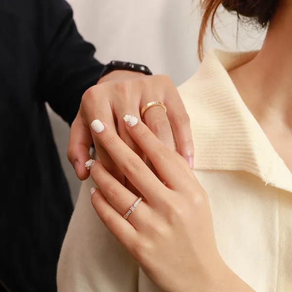 Nhẫn Đôi Morina C4985 Eternia Luminosa Màu Vàng Hồng