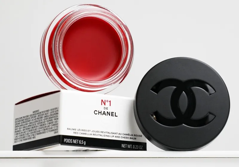 Ưu, nhược điểm của son dưỡng Chanel