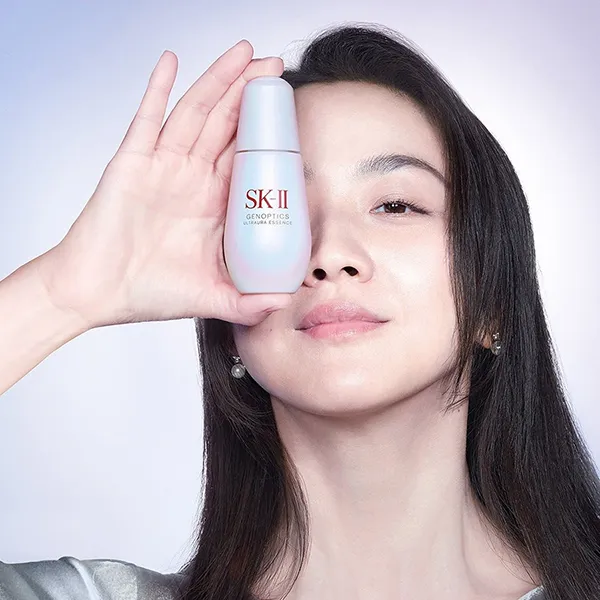 Serum Dưỡng Sáng Da SK-II GenOptics Ultraura Essence 50ml