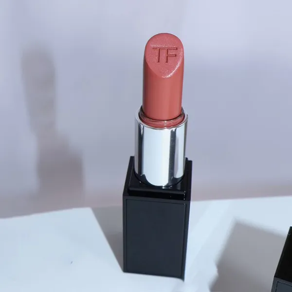Son Tom Ford Limited Edition Black Lacquer Lip Color Matte 100 Màu Nâu Cam Đất - Son Môi - Vua Hàng Hiệu