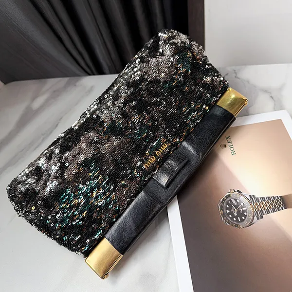Túi Cầm Tay Nữ Miu Miu Multicolour Sequin Leather Clutch Màu Đen Xanh - Túi xách - Vua Hàng Hiệu