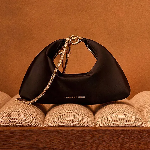 Túi Đeo Vai Nữ Charles & Keith CNK Satin Crystal Embellished Chain Handle Two Way Bag Black CK2-20271532 Màu Đen