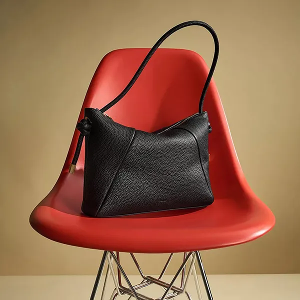 Túi Đeo Vai Nữ Fossil Willa Leather Shoulder Bag ZB11119001 Màu Đen - Túi xách - Vua Hàng Hiệu
