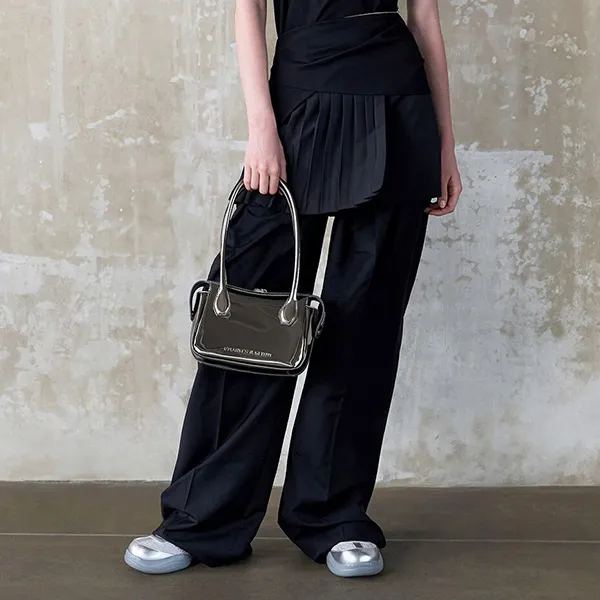 Túi Xách Tay Nữ Charles & Keith CNK Bosie Patent Elongated Top Màu Xám Bạc