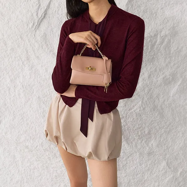 Túi Xách Tay Nữ Charles & Keith CNK Mini Kerry Rectangular Crossbody Bag Light Pink CK2-80782516 Màu Hồng Nhạt