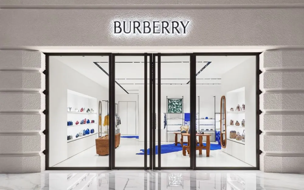 Túi đeo chéo Burberry - 1