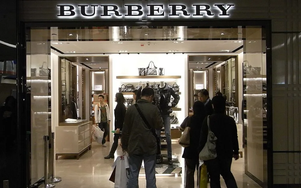 Túi xách Burberry Nữ - 1