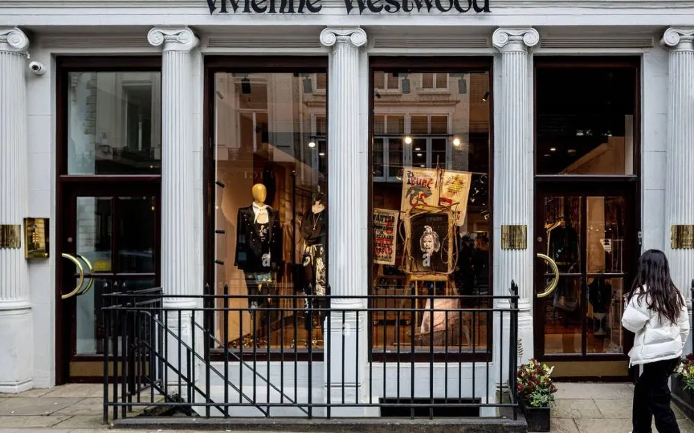 Trang sức Vivienne Westwood Khuyên tai - 2