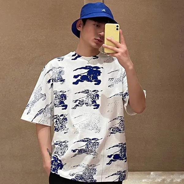 Áo Phông Burberry Equestrian Knight Short-sleeve 8082128 Tshirt Màu Trắng Size S
