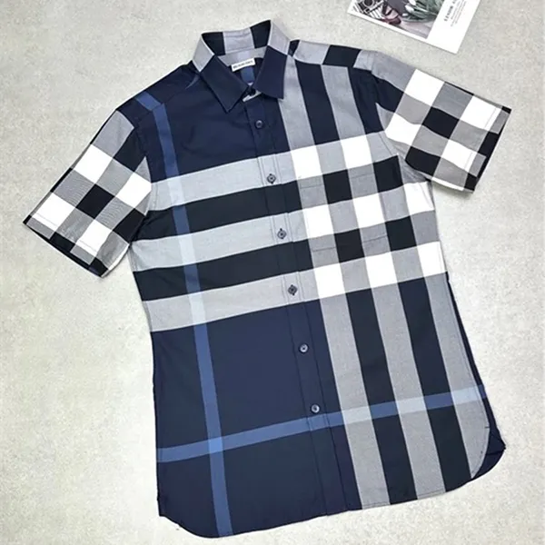 Áo Sơ Mi Cộc Tay Nam Burberry White/DC Blue Ip Check Màu Xanh Kẻ Size L