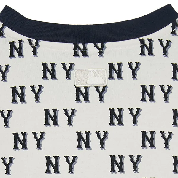 Áo Thun MLB Classic Monogram Sporty Panel Pattern T-Shirts New York Yankees 3ATSM0553-50CRS Màu Kem Size M