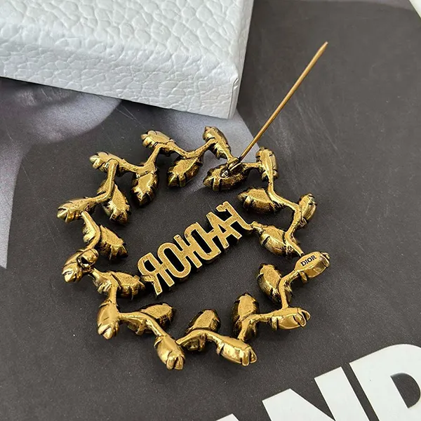 Cài Áo Nữ Dior J'Adior Laurel Brooch Gold-Finish Metal And Silver Crystals Gold Màu Vàng