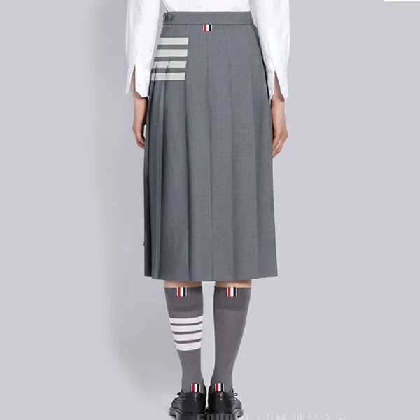 Chân Váy Nữ Thom Browne FGC400V06146 035 Màu Xám Size 40 - Thời trang - Vua Hàng Hiệu