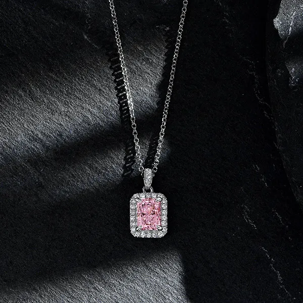 Dây Chuyền Nữ Lili Jewelry Đính Đá Carbon Tổng Hợp Isolde LILI_263715 Màu Hồng Bạc