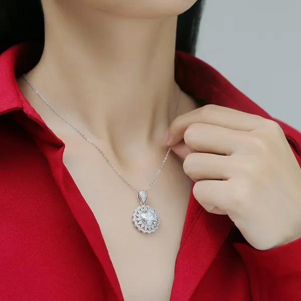 Dây Chuyền Nữ Lili Jewelry Đính Kim Cương Moissanite 5 Carat Godiva LILI_258457 Màu Bạc - Trang sức - Vua Hàng Hiệu