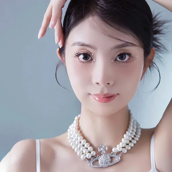 Dây Chuyền Vivienne Westwood Three Row Pearl Bas Relief Choker Màu Bạc - Trang sức - Vua Hàng Hiệu