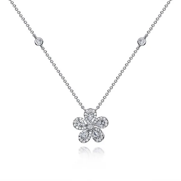 Dây Chuyền Nữ Lili Jewelry Đính Đá Carbon Tổng Hợp Hình Bông Hoa Mai LILI_444676 Màu Bạc - Trang sức - Vua Hàng Hiệu
