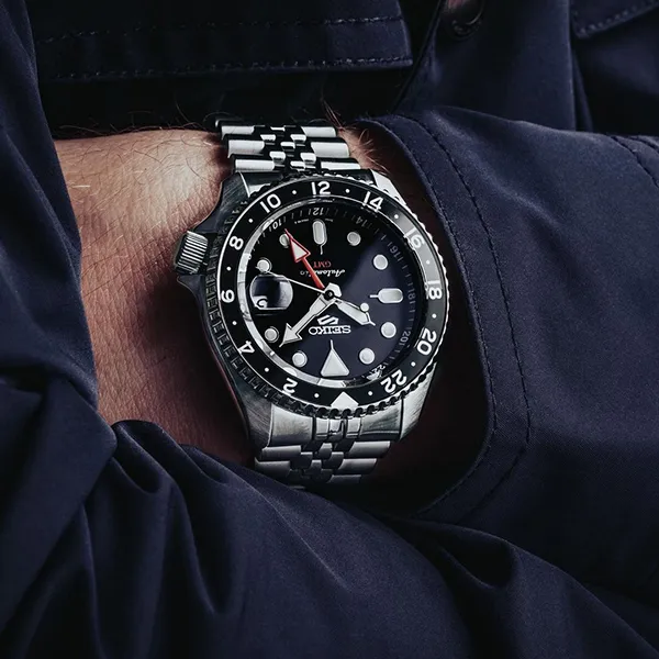 Đồng Hồ Nam Seiko SSK001K1 Màu Đen Bạc