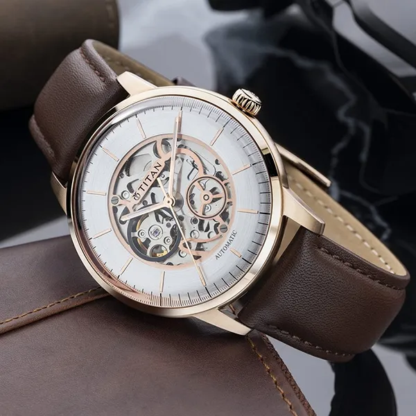 Đồng Hồ Nam Titan Automatic Silver Dial Brown Leather Strap Watch 90110WL03 Màu Nâu Vàng