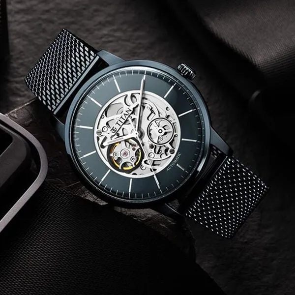 Đồng Hồ Nam Titan Mechanical Blue Dial Automatic Watch With Stainless Steel Strap 90110QM01 Màu Xanh Blue
