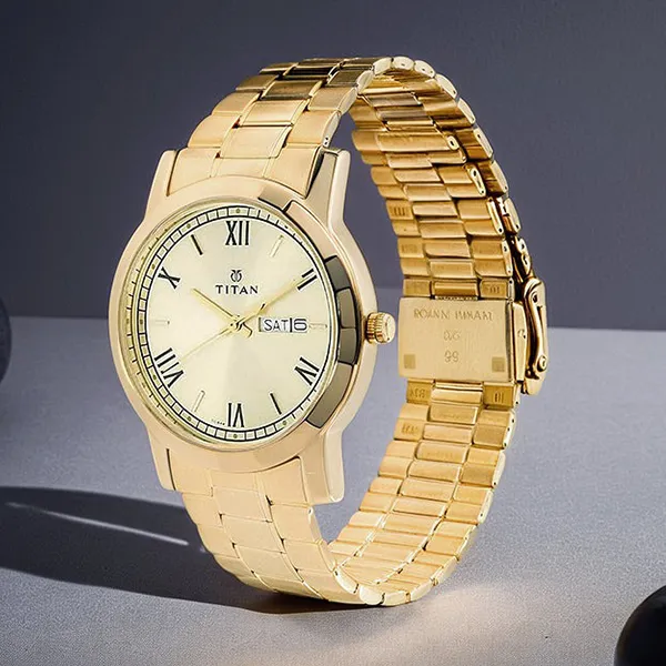 Đồng Hồ Nam Titan Quartz Stainless Steel Watch 1644YM03 Màu Vàng Champagne