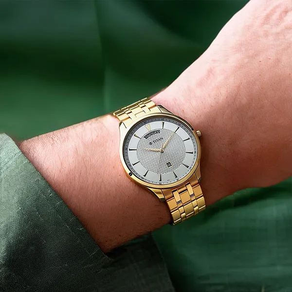 Đồng Hồ Nam Titan Regalia Opulent 90127YM01 Màu Vàng