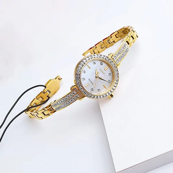 Đồng Hồ Nữ Citizen Quartz Watch Eco-Drive Silhouette Crystal EM0862-56D Màu Vàng Gold