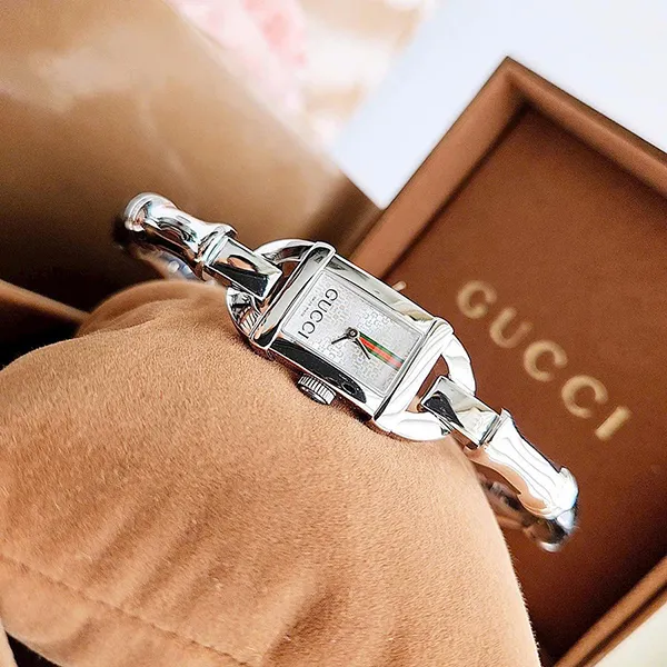 Đồng Hồ Nữ Gucci Watch 6800 YA068555 Màu Bạc
