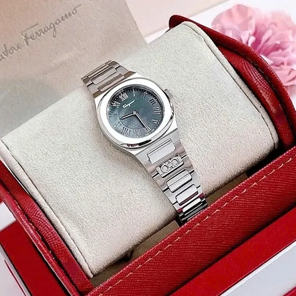 Đồng Hồ Nữ Salvatore Ferragamo Quartz Elliptical SFKQ00123 Màu Bạc
