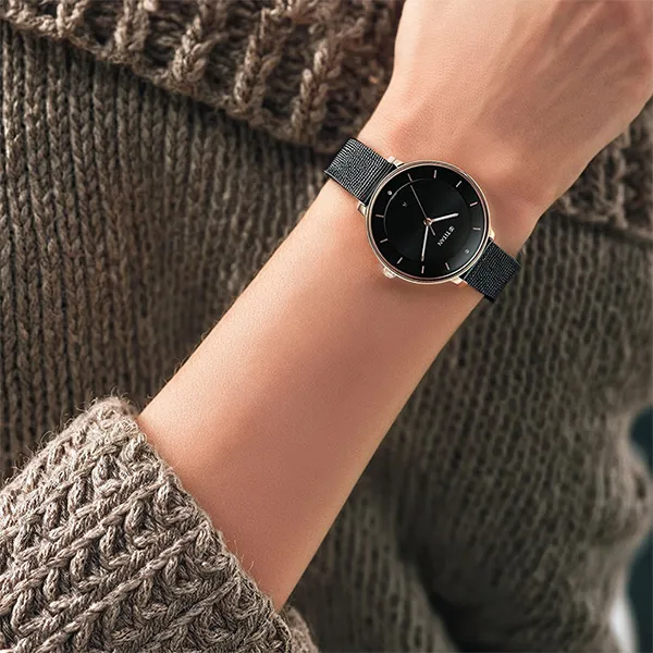 Đồng Hồ Nữ Titan Black Dial Analog Watch 2651KM03 Màu Đen