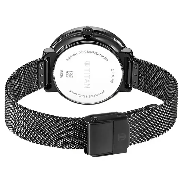 Đồng Hồ Nữ Titan Workwear Mother Of Pearl Dial Stainless Steel Strap Watch 2651QM04 Màu Đen