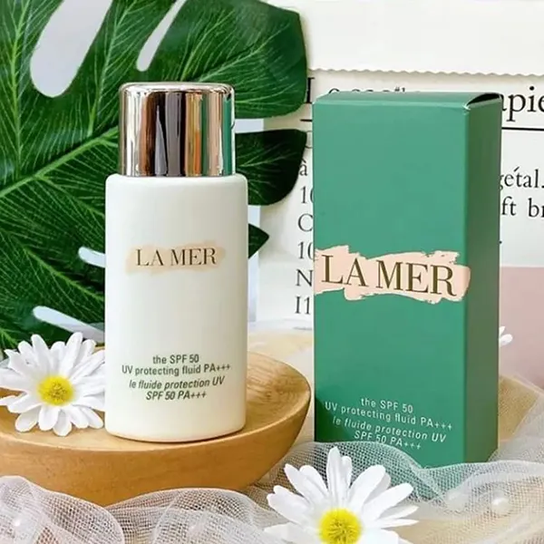 Kem Chống Nắng La Mer The SPF 50 UV Protecting Fluid SPF 50/PA+++ 50ml