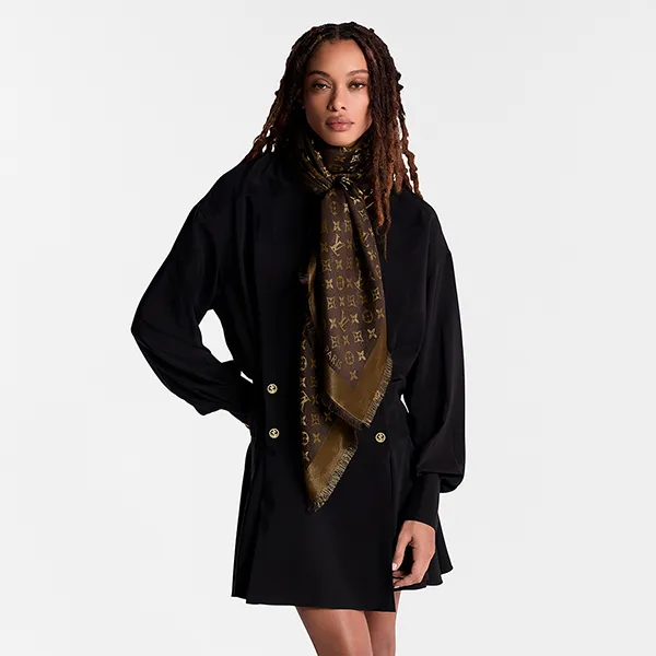 Khăn Choàng Nữ Louis Vuitton LV Monogram Shine Shawl M75122 Màu Nâu