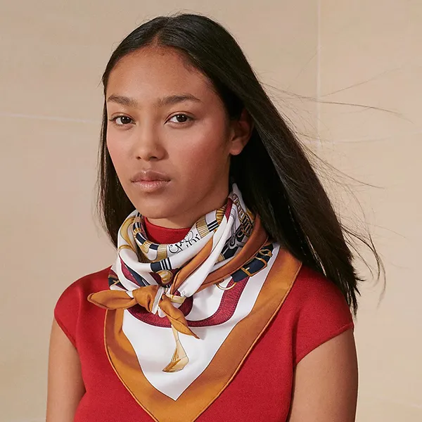 Khăn Lụa Nữ Hermès Eperon D'Or Forever Scarf 90 Màu Kem