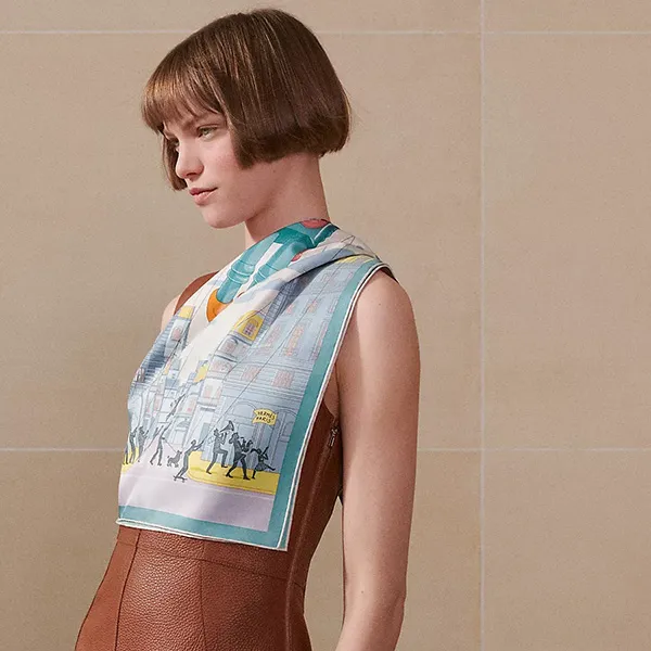 Khăn Lụa Nữ Hermès Hermès Parade Scarf 90 Màu Xanh/Hồng
