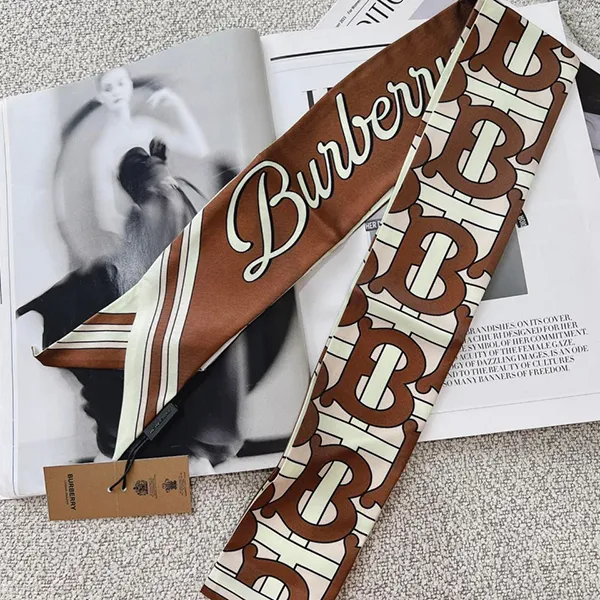 Khăn Nữ Burberry Silk Square 80595431 Màu Nâu Be