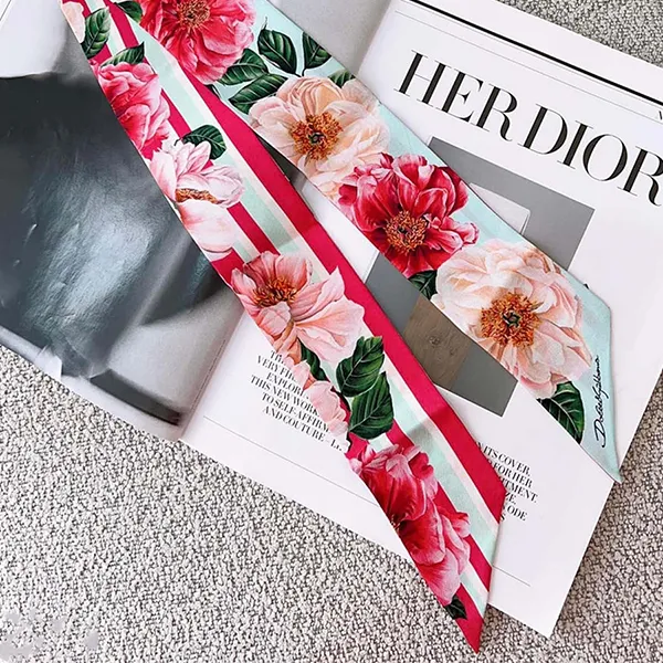 Khăn Nữ Dolce & Gabbana D&G Floral Print Silk Scarf FS215AGDV62HC2AIPZ Màu Hồng Xanh D-HH - Thời trang - Vua Hàng Hiệu
