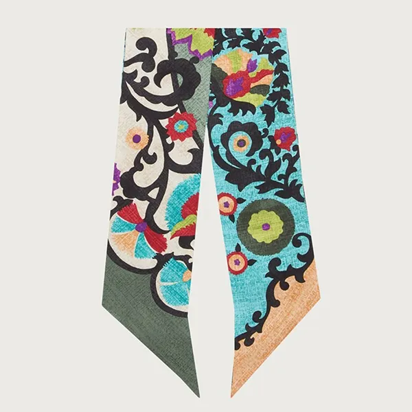 Khăn Nữ Salvatore Ferragamo Uzbekistan Print Silk 3203937558474 Phối Màu D-HH - Thời trang - Vua Hàng Hiệu