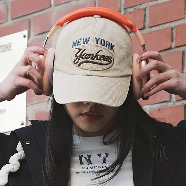 Mũ MLB Varsity Vintage Culsive Stitch Unstructured Ball Cap New York Yankees 3ACPV165N-50BGL Màu Kem - Mũ nón - Vua Hàng Hiệu