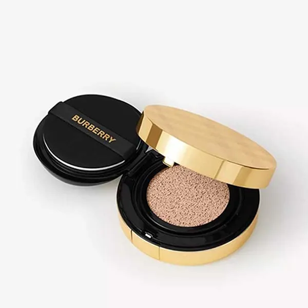 Phấn Nước Burberry Ultimate Glow Cushion Tone 10 Fair Warm - Trắng Tự Nhiên 14g