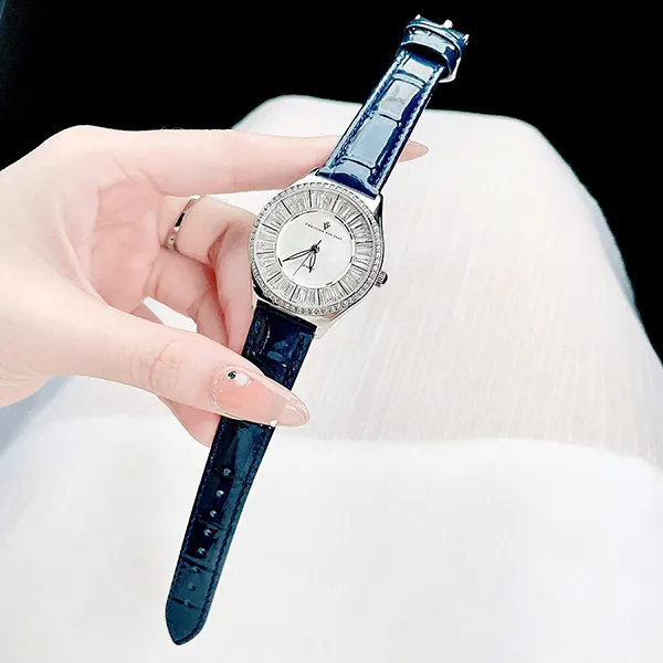 Set Đồng Hồ Và Vòng Đeo Tay Nữ Christian Van Sant Luna 33mm Màu Xanh Trắng